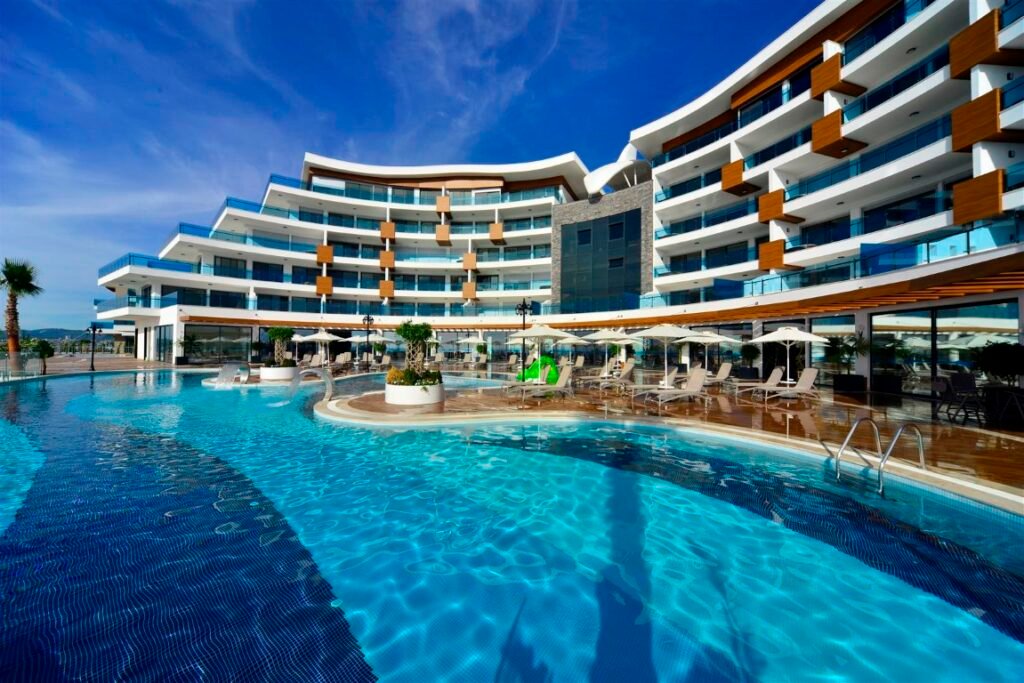 Панорамная квартира в комплексе с сервисом пятизвездочного отеля