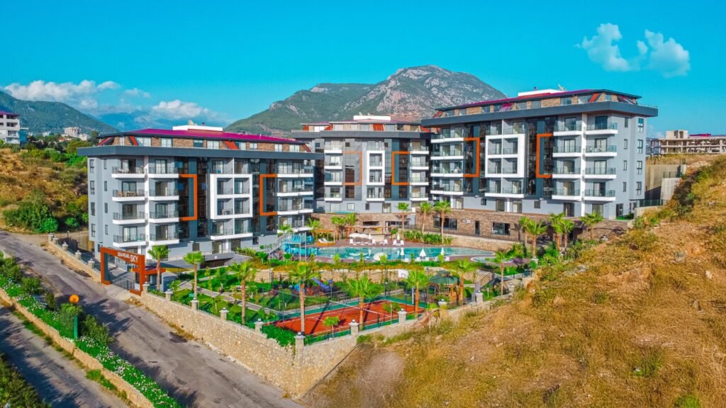 Уютная квартира 2+1 с мебелью в современном комплексе района Кестель