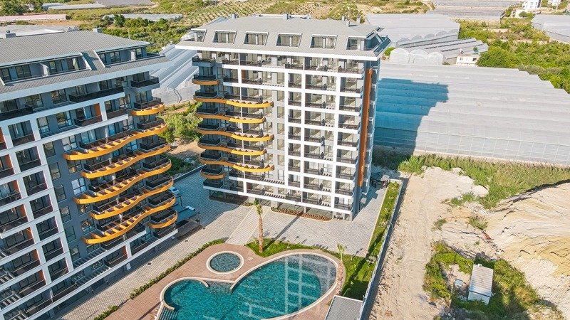 Просторный трёхкомнатный дуплекс с панорамными видами в Авсалларе