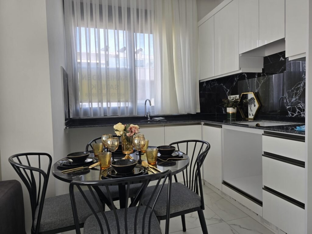 Urgent sale – below market price for an apartment with a sea view