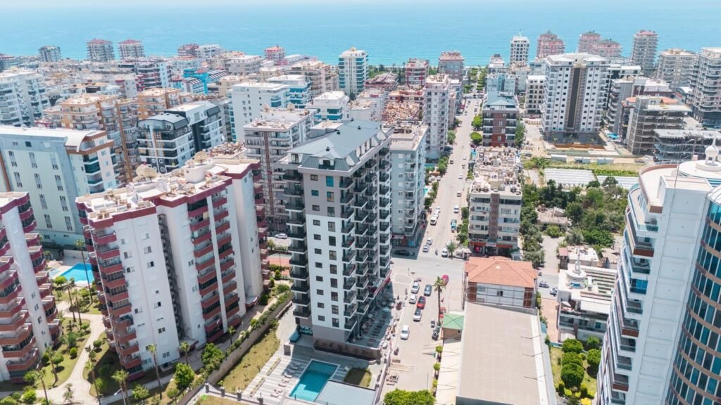 Продажа современной квартиры в новом комплексе Махмутлара — 400 м до моря