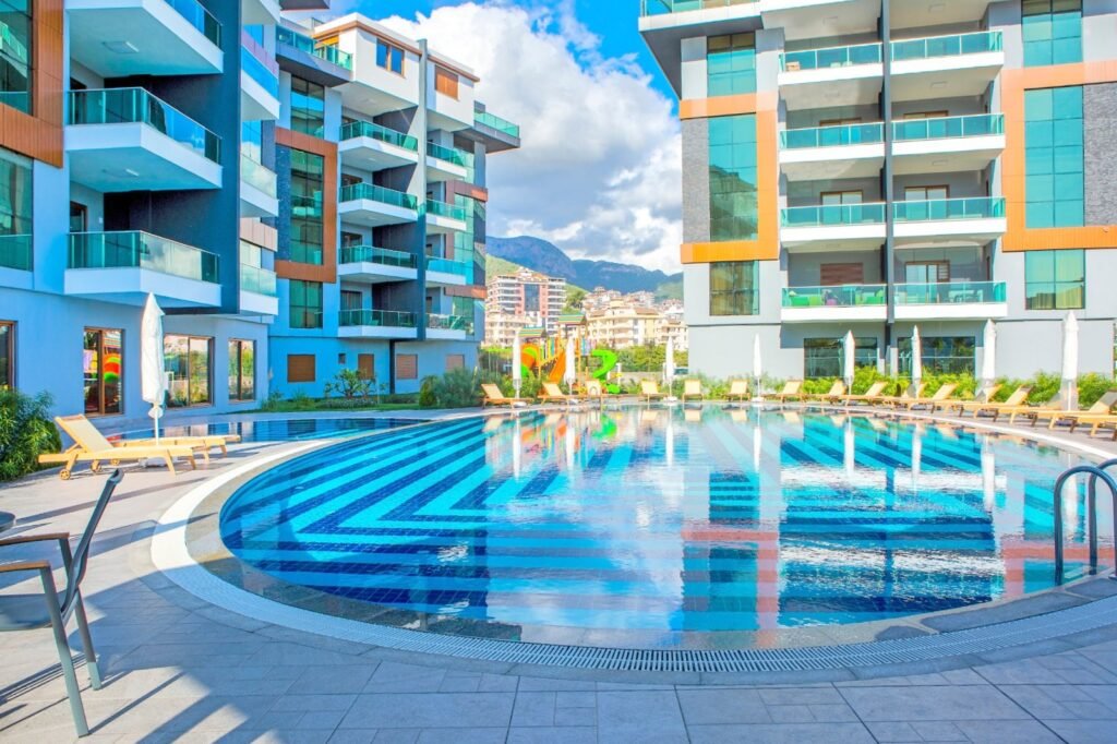 Просторная квартира 3+1 площадью 172 м² в районе Оба, Аланья
